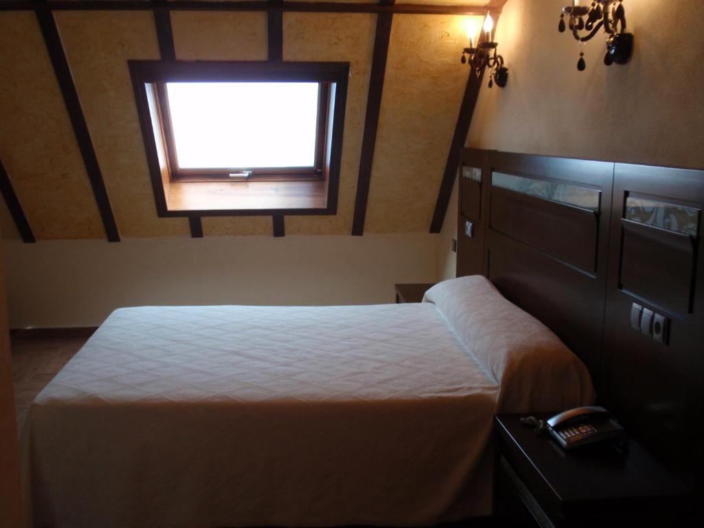 Hotel Casa Beletri Béjar Δωμάτιο φωτογραφία